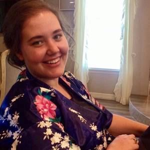 Meet your Posher, Julie